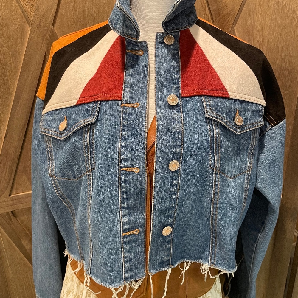 Meet your Posher, Gina